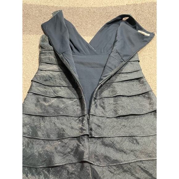 London Times Cocktail Layered Dress Womens Size 10 Blue Surplice Neck Sleeveless - Picture 8 of 8